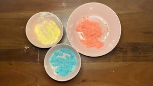Schritt für Schritt-Bild zum Badekugel-Rezept für Kinder 3